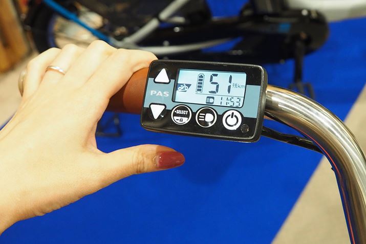 t@NV[^[̓dIɂƁAOgpĂs[hŋN