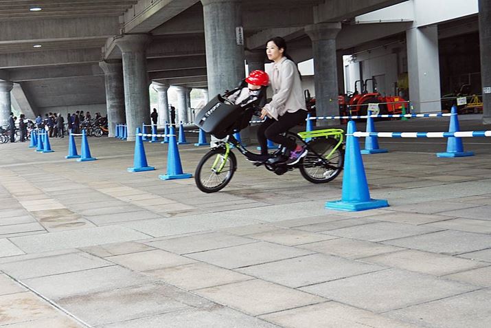 dSƂȂ邽߂AtgdĂJ[u肵ċȂ邱Ƃł܂