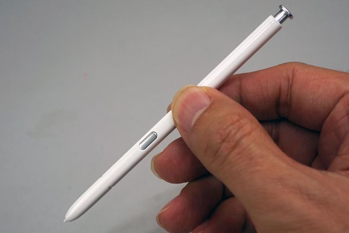 Sy͂ȂڂȂȂA{̃yɋ߂ɂȂ