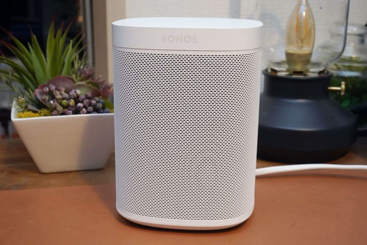 {fB̃Xs[J[ƂĂ͂啿́uSonos Onev