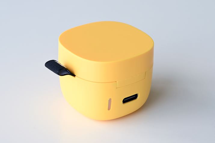 pP[X̏[d[qɂ͍ŐVUSB Type-C̗pBdrcʂmFłLEDCWP[^[֗