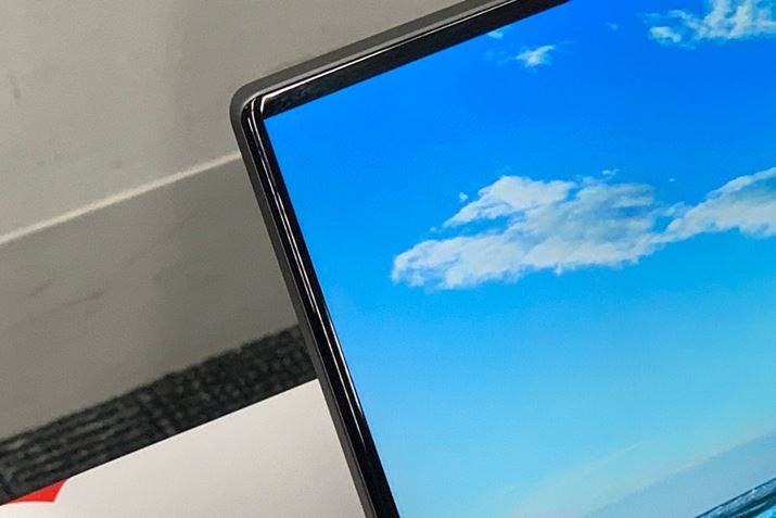 Contour GlassƂ3Dt𓋍