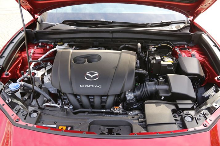 }c_uCX-30vɓڂĂ2b^[4GWuSKYACTIV-G2.0v