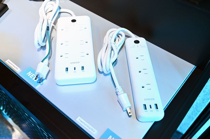 uPowerPort Strip PD 6viʐ^jƁuPowerPort Strip PD 3viʐ^EjBt\肾