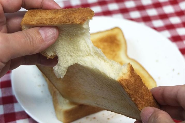 łƊO̓pbƊ܂Aɂ͂Ȃ̔S܂