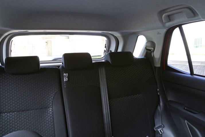 ubL[vuCYv͐̃fUC̗pĂ邱ƂȂǂAOAƂɎE