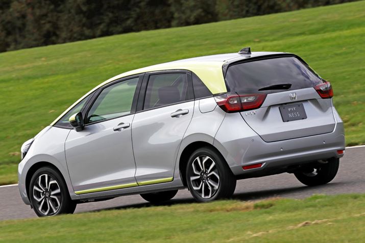 z_ V^utBbgvivg^Cvj̃AGNXeA