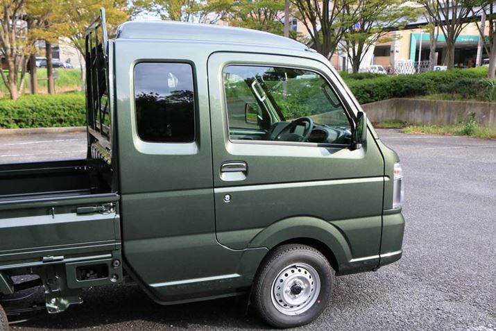 �T�C�h�ɉ��ƁA��ʓI�Ȍy�g���ł�1�ʂ̑���2�ʂ���A�L���r�����g�傳�ꂽ���Ƃ��킩��