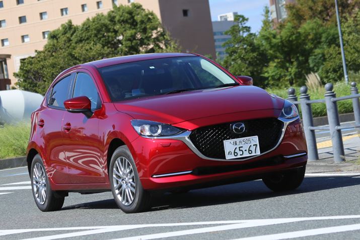 }c_ V^uMAZDA2v̑sC[W