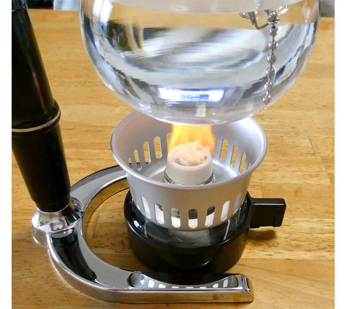 {[̒Sɂ悤ɃAR[vZbg܂