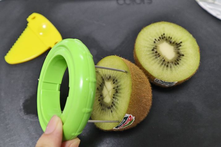 utxW LECJb^[v𔼕ɐ؂LECɂ荷Łcc