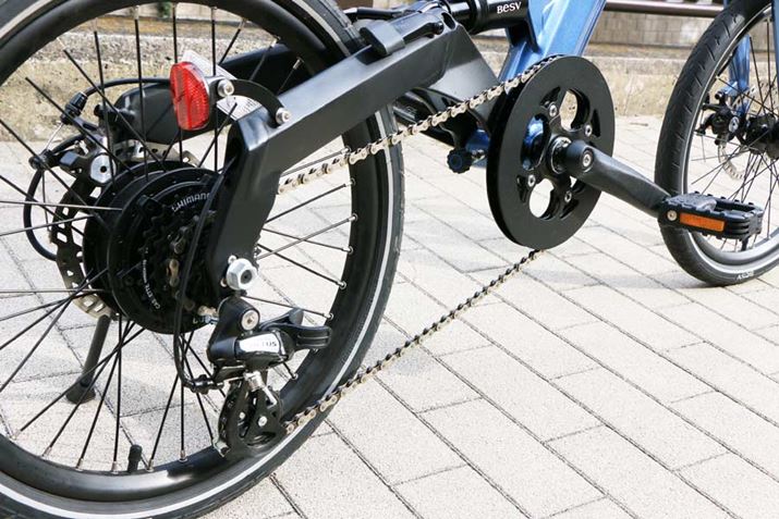 ϑ̓Â݂7iBV}muA^XvO[h̃R|[lg̗pĂ