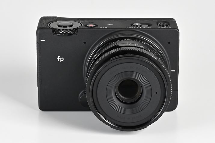 ʂ猩Ǝlp̂悤ȃfUC̏^Eyʃ{fB