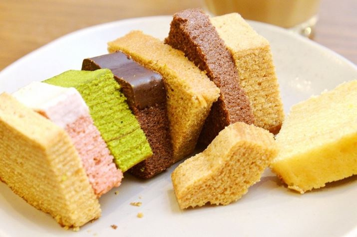 ꂼāA15ސHׂĂOȂł