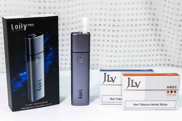 ���M���^�o�R�̂悤�Ɍ����邪�A�m���j�R�`���̐�p�X�e�B�b�N�ƂƂ��Ɏg�p����։��⏕�f�o�C�X