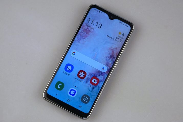 ��5.8�C���`�̉t���f�B�X�v���C�𓋍ځB���邢�ꏊ�ł��N�b�L���F���ł���