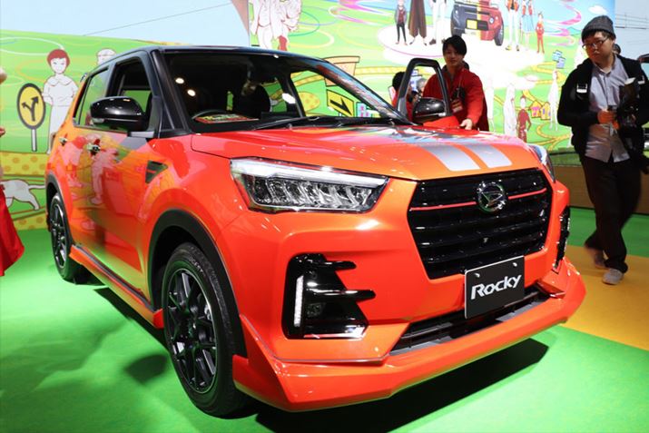 bL[X|[eB[ȃGNXeAɎdグubL[ Sporty Stylev