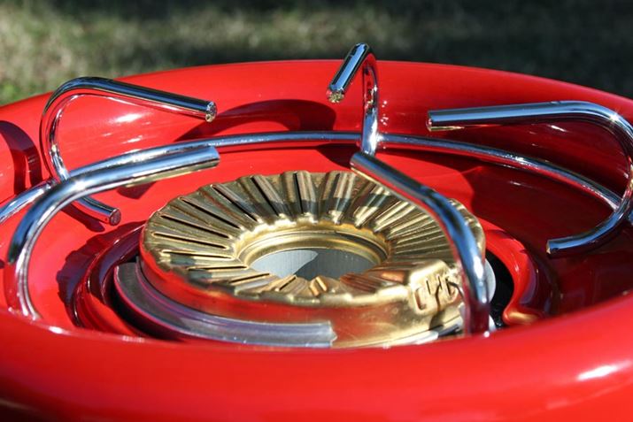 ɂďĂ܂Ȃ悤ɁAڂ܂Ao[i[{̂iႭȂ悤ɐ݌v