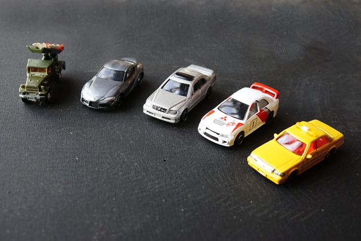 ~jJ[ƂIԃg~JuxXg5vЉ܂