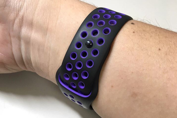 uNikeX|[cohv́AWĂVRohɋ߂`󂾂A߂Ńz[h