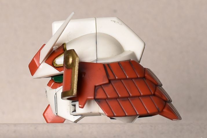 ̃[h͂ȂB㓪̏o͑傫߂ŁAup[tFNgK_vɋ߂