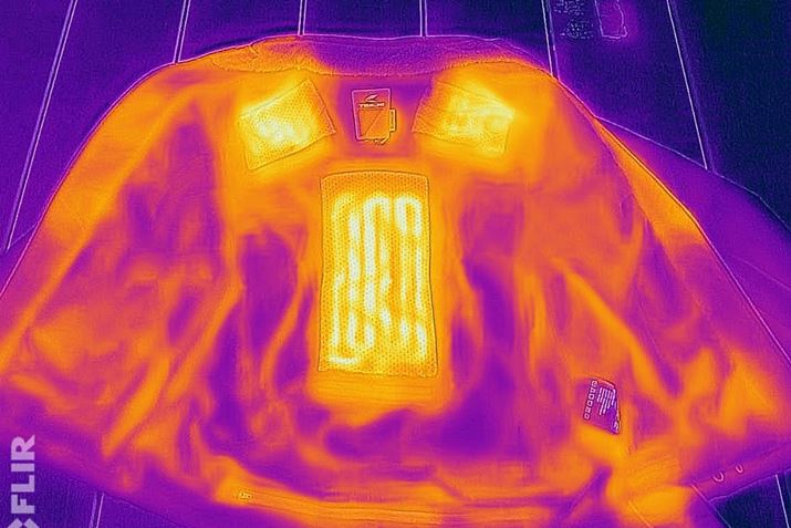 dIɂAT[OtB[JŎBeƁAMĂ镔悭킩