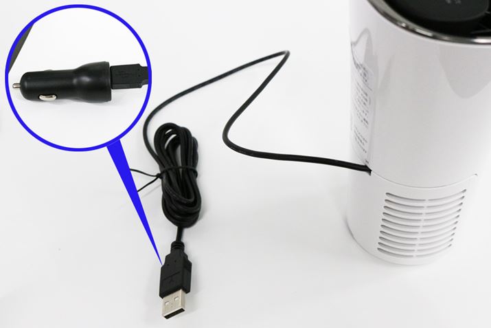 ԂŎg₷悤ɁAUSBP[uƃJ[A_v^[i2|[gjt