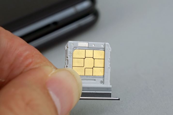 LAfȂ̂œRASIMXbg1BݗpmicroSD[J[hXbg͔񓋍