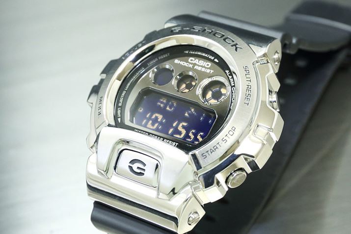 2020N2ɔꂽG-SHOCKuGM-6900v