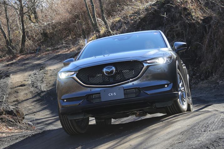 uCX-5vɂ鈫H̎Ŋ̂ACX-8Ɠl̏Sn̂悳