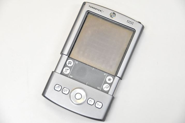 XChƃOtBeB̓GAoꂷAM~bNĂȁuPalm Tungsten Tv