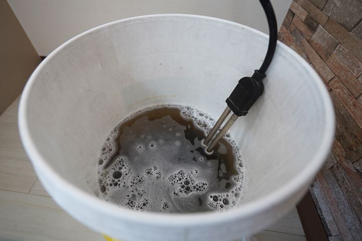 ꂽC̃p[cĒЂuƂAȂɐ^ɁI