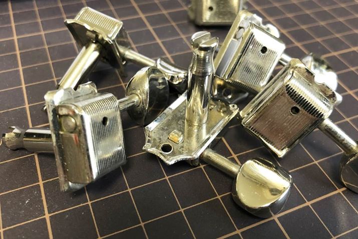 ̃P[X̒Ɏԋ@\[Ă̂łÃP[X͂Œ肳Ă܂