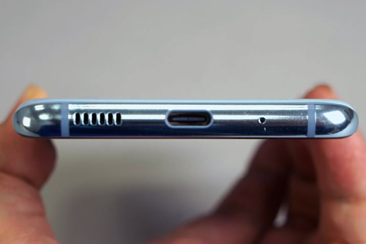 {fBʂɂ́AUSB Type-C|[gzu