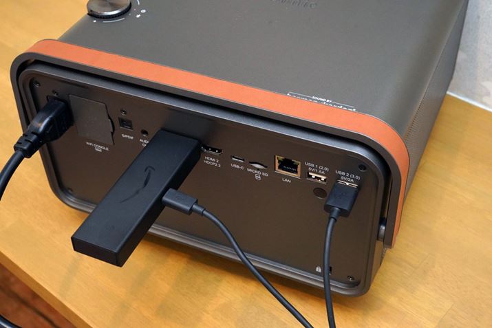 NetflixAmazonvCErfI4K/HDRŎȂAAmazonuFire TV Stick 4Kv֗