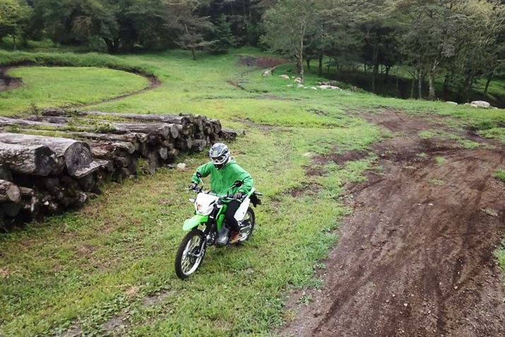 Xł₷GẂAIt[hɎނƂɂ̓