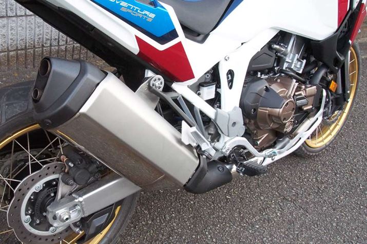 }t[͂ɌĒˏオ`ɁBC_[̎ɓ͂rC͂Ă