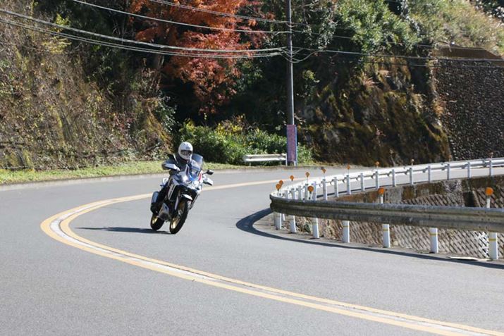 xy[Xグđ邱̂悤ȓōɊy