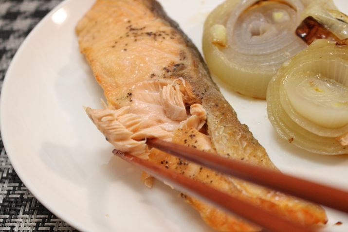 tO̓JbƁAg͂ӂW[V[ȍ̃jGI