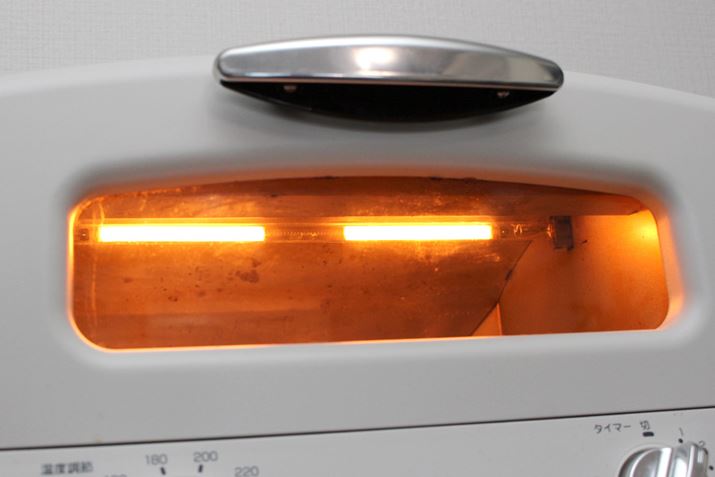 ^C}[̃mu񂷂ƁA0.2bňCɉԃOt@Cgq[^[M܂