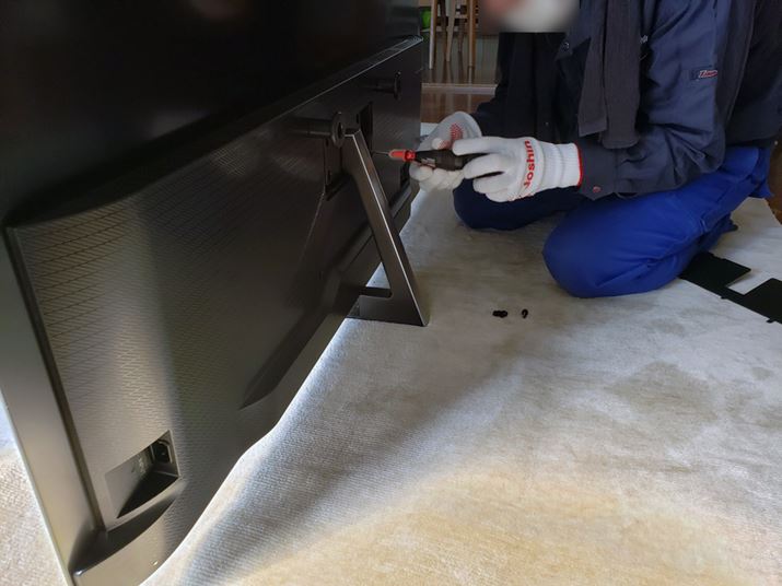 �ݒu�T�[�r�X�̃X�^�b�t�̓X�^���h�g�ݗ��Ă��葁��