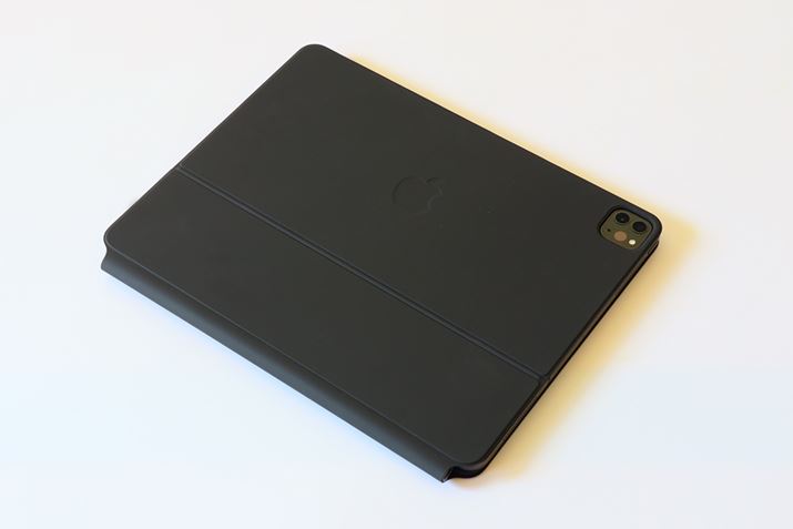 ԂSmart Folio Keyboardɋ߂ځB悭ƁAqŴłς肪