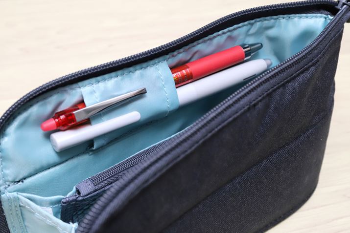 t@Xi[JŁA肪͂ʂ̃yz_[L\