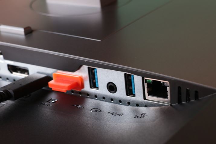 LAN|[gtfBXvC̓fƂĂ͏