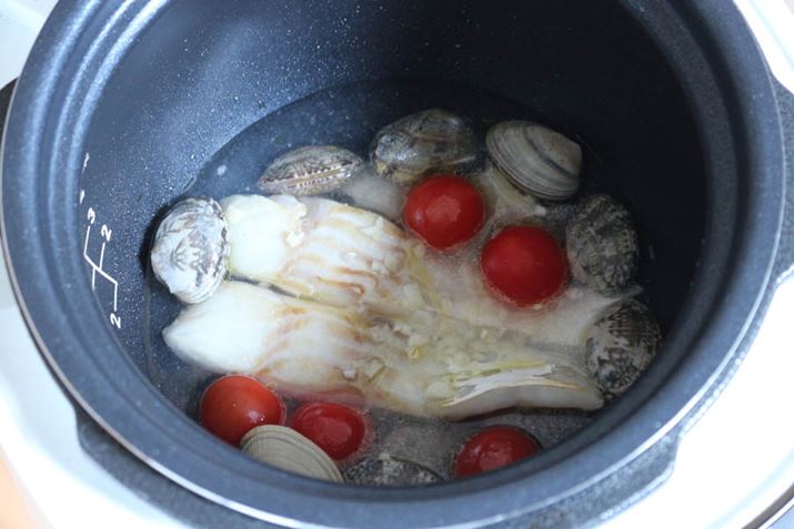 Ǝc̍ޗ𓊓B10Miuςvj܂Bӂ͂ĂȂĂOKł