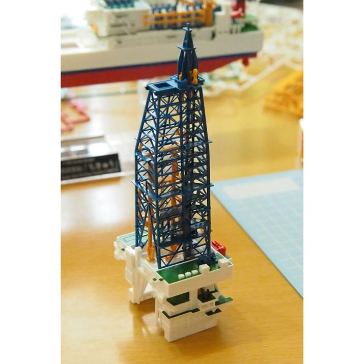 J̖ɑgݗďIfbNӁBD̂Ɏtقڊł