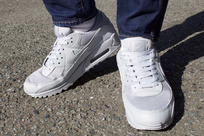 nɑ̂App̂߂̃Xj[J[Iт͂VAڂX^[gI