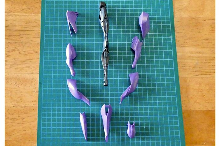 r̃p[cłBg݂ƂȂp[cɁAؓ̂悤ȊOb̃p[ctĂ܂