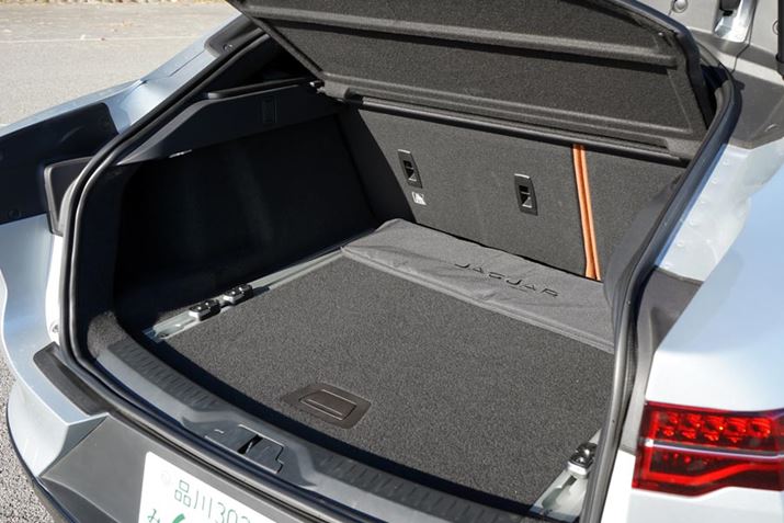 �W���K�[�EI-PACE HSE�@���Q�b�W�X�y�[�X�i�����j