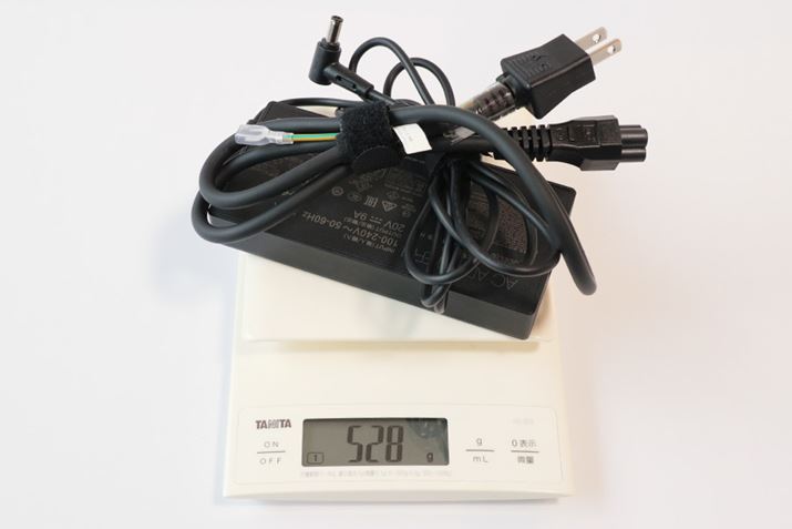 tACA_v^[͂ɑ傫ďdBLb`XP[ł̎528g